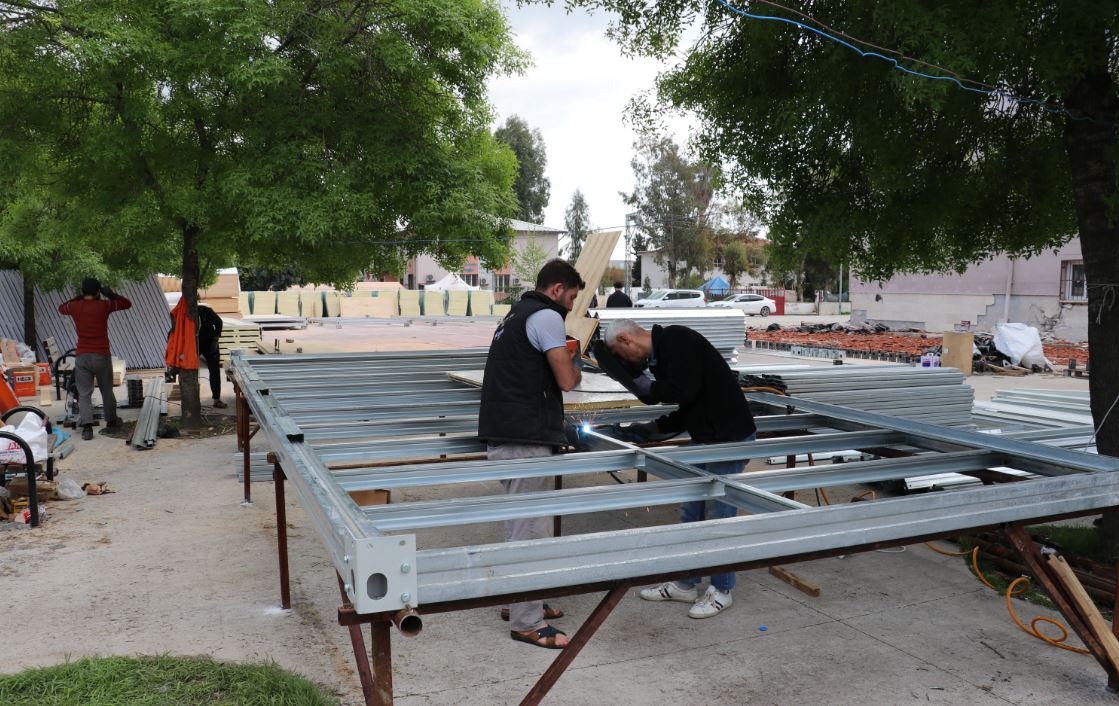 Узбекистан предоставит Турции 100 контейнеров для размещения семей, оставшихся без дома 