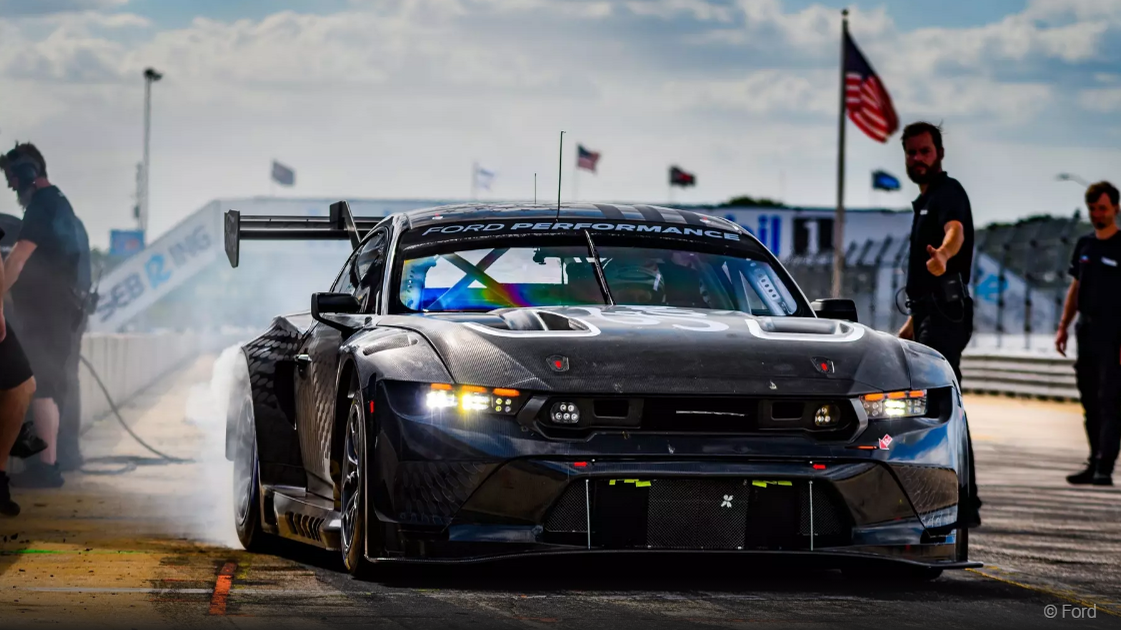 Ford Mustang GT3 - последние новости от команды Repost.uz