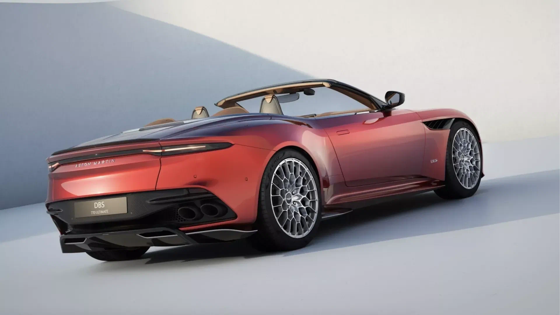 Фото: Aston Martin