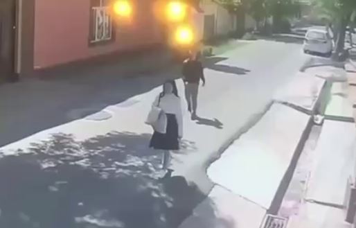 В Ташкенте мужчина напал на возвращавшуюся домой школьницу (видео)