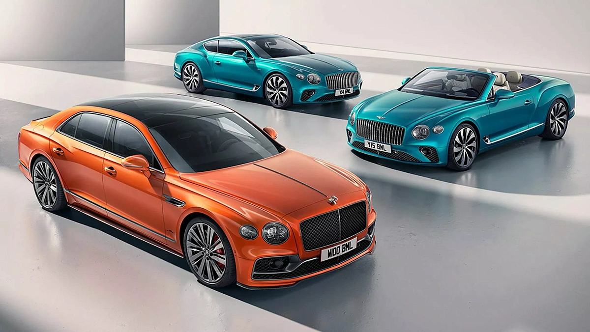 Bentley презентовал обновленные Bentley Continental GT Azure и Flying Spur Speed