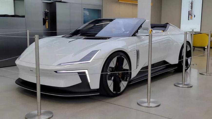 Очень мощный Polestar 6 впервые показали на публике