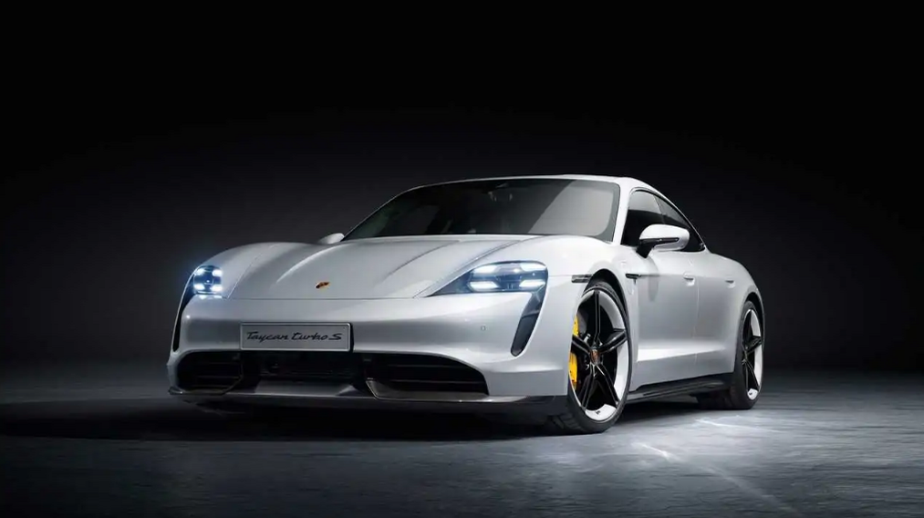 Фото: Porsche