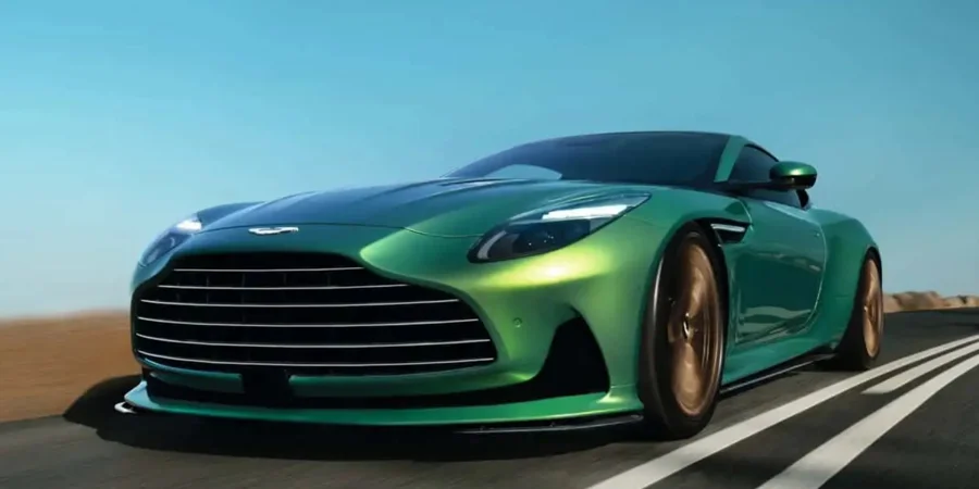 Aston Martin презентовал новый DB12