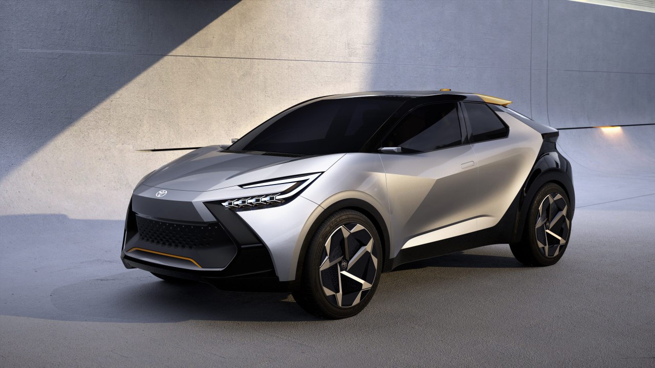 Toyota тестирует новый C-HR в серийном кузове