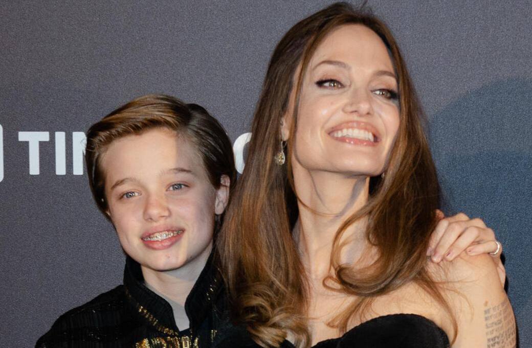 Дочь Анджелины Джоли и Брэда Питта сменила имидж