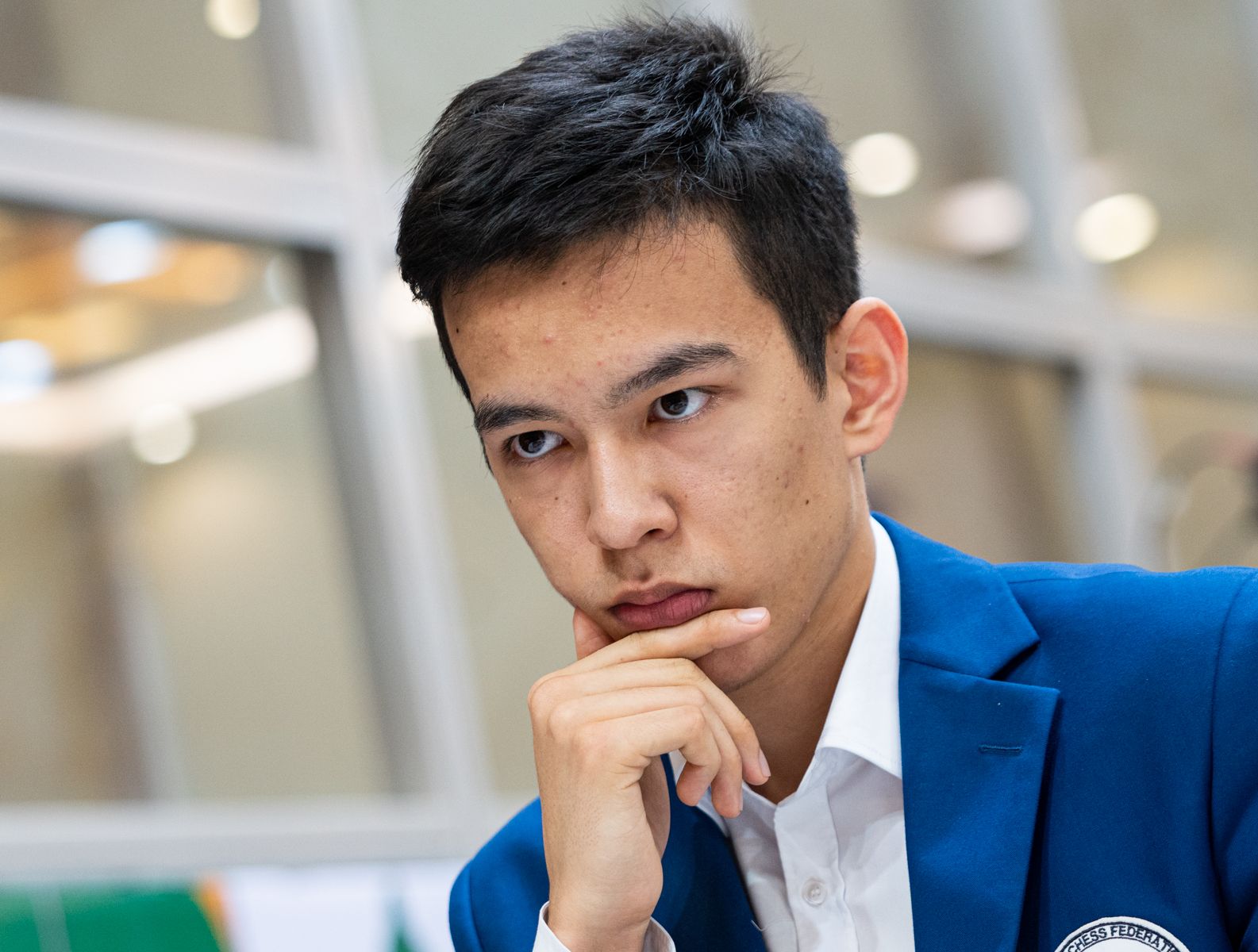 Нодирбек Абдусатторов выбыл из топ-20 сильнейших шахматистов мира