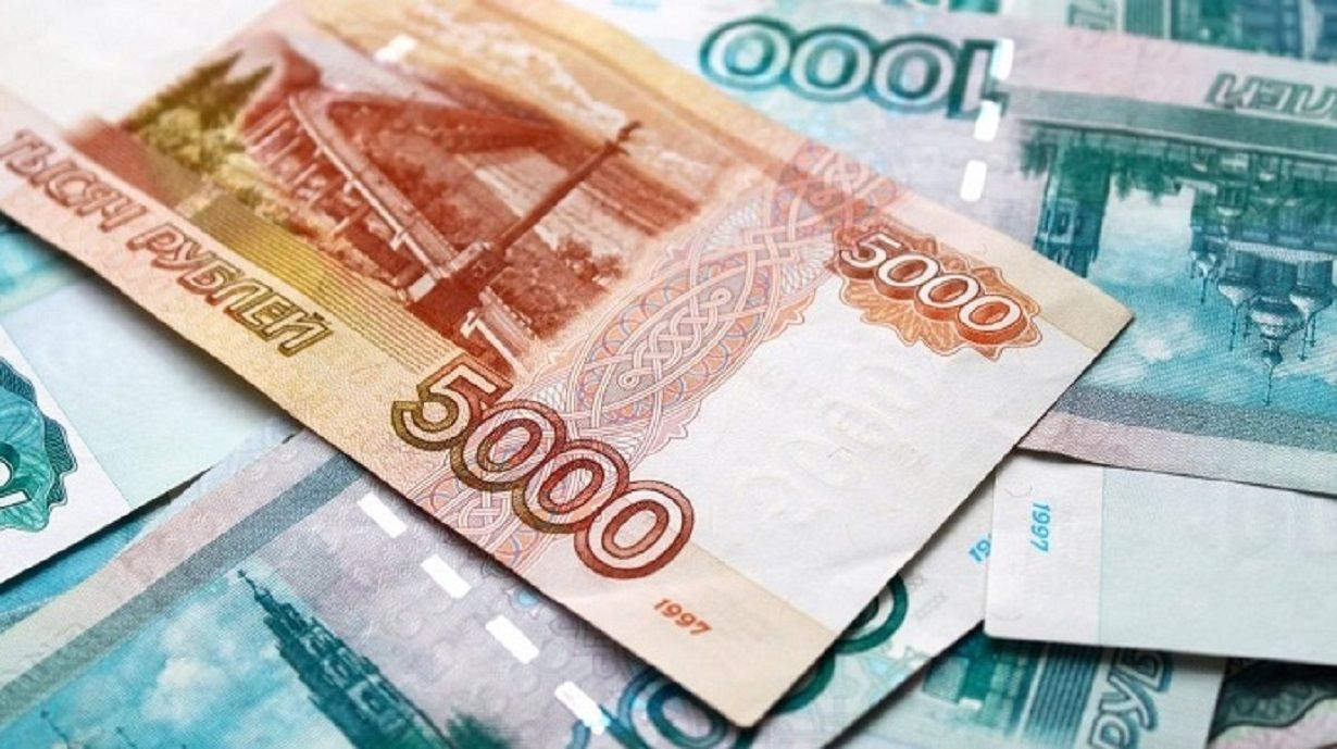 Курсы на 7 июля: рубль упал ниже 125 сумов