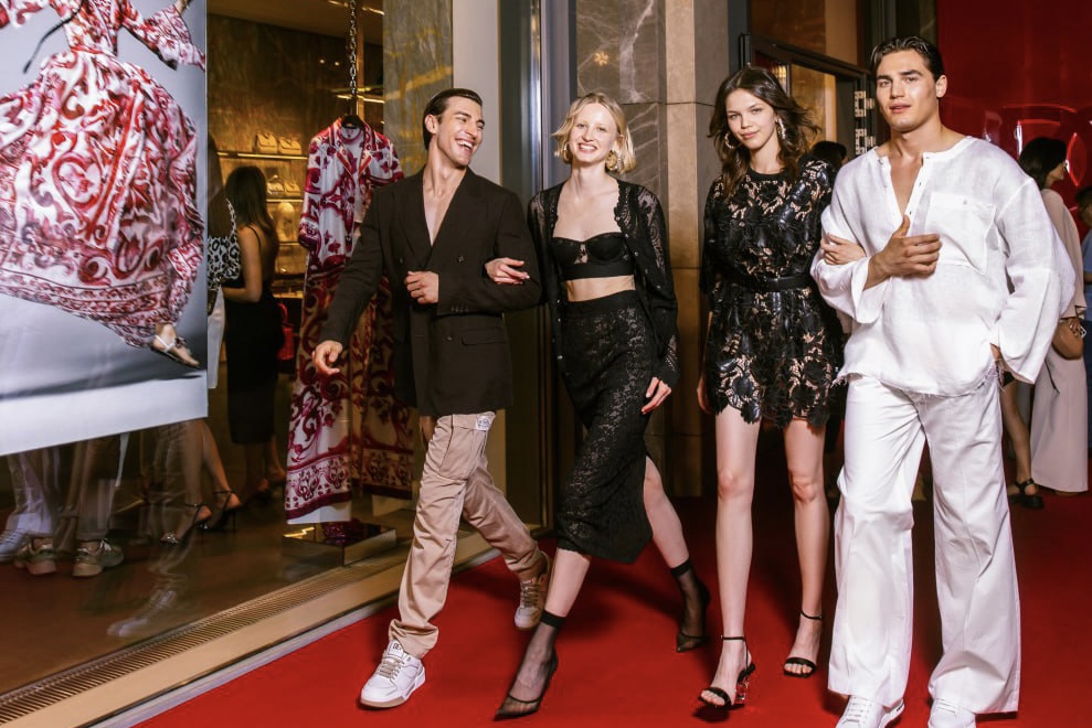 Dolce & Gabbana открыл свой первый бутик в Узбекистане