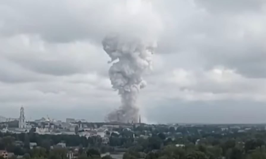 В Подмосковье произошел взрыв на заводе, пострадали 45 человек (видео)