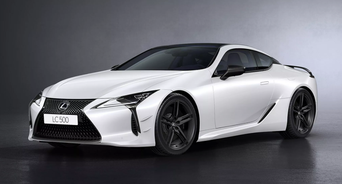 Фото: Lexus