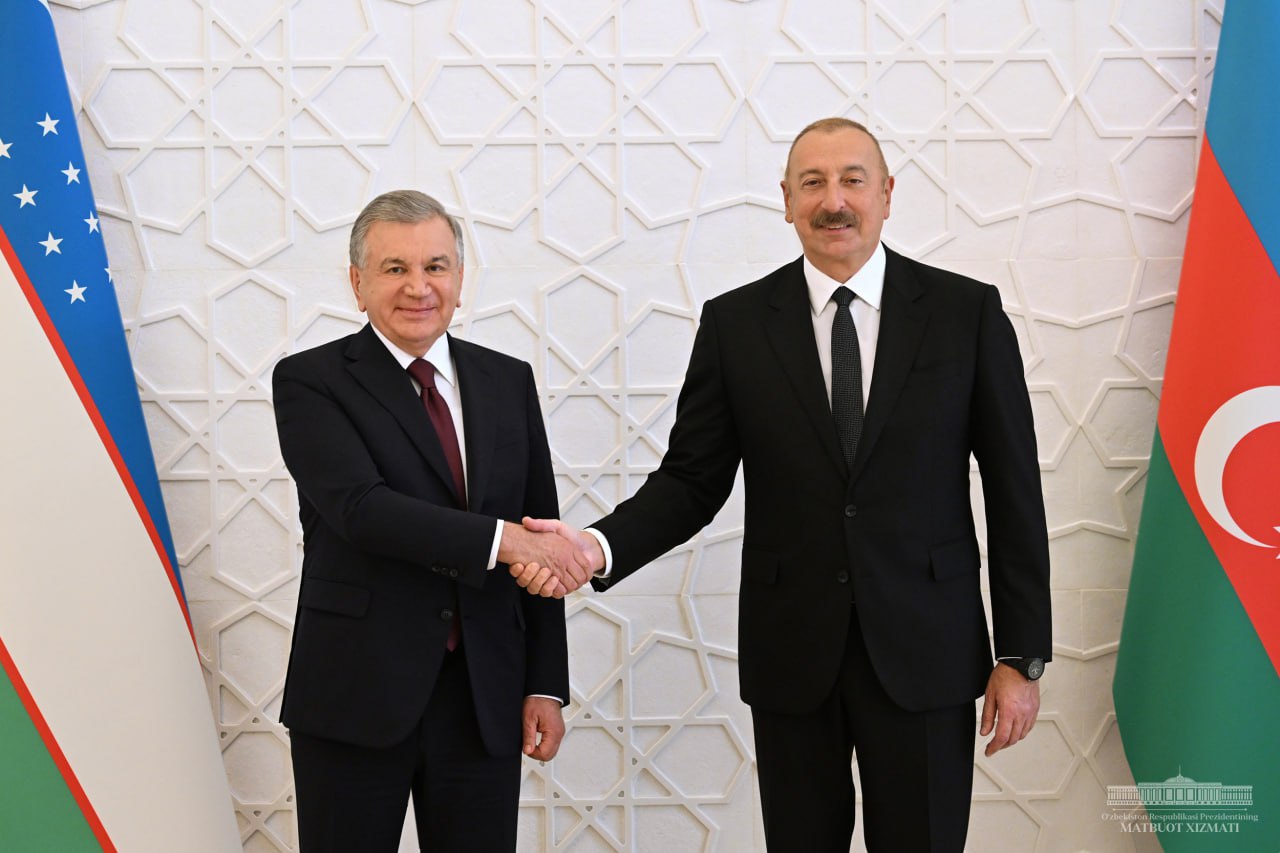 Шавкат Мирзиёев встретился с президентом Азербайджана (главное)