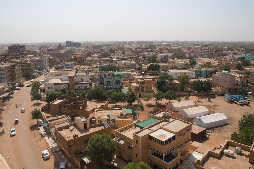 По столице Судана нанесли авиаудары, погибли более 40 человек