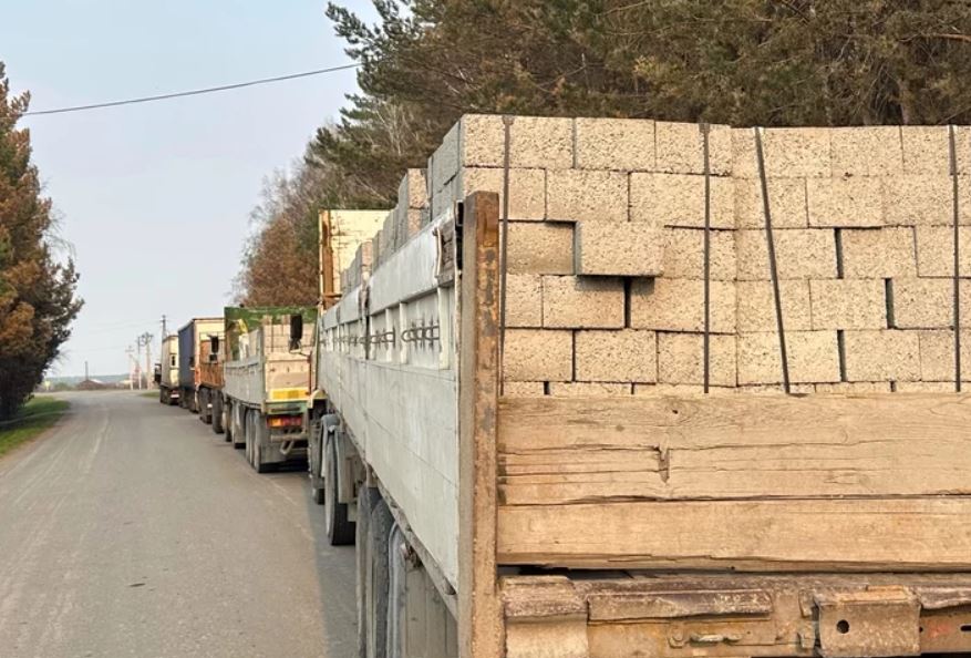 Из России в Узбекистан пытались провезти 10 тонн контрафактных пиломатериалов 