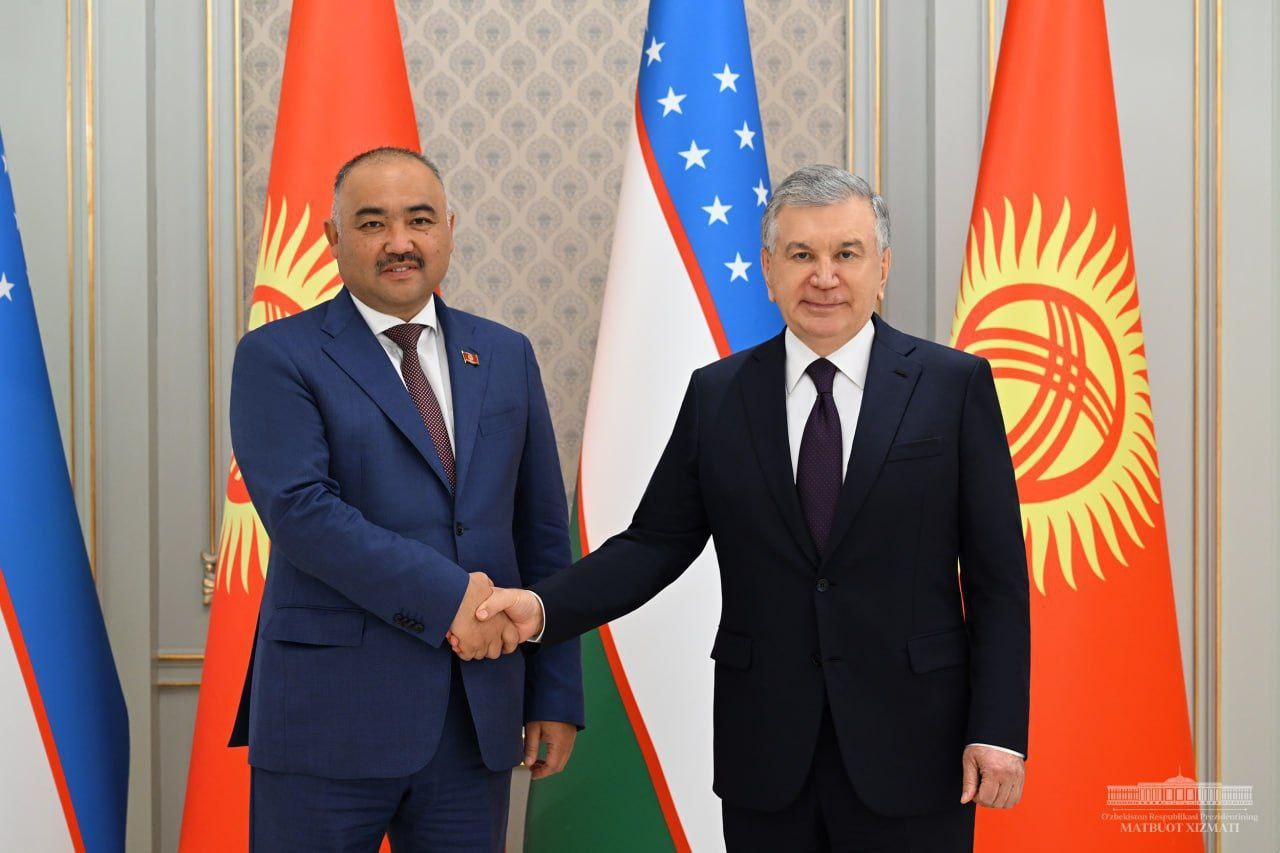 Шавкат Мирзиёев встретился с председателем Жогорку Кенеша Кыргызстана