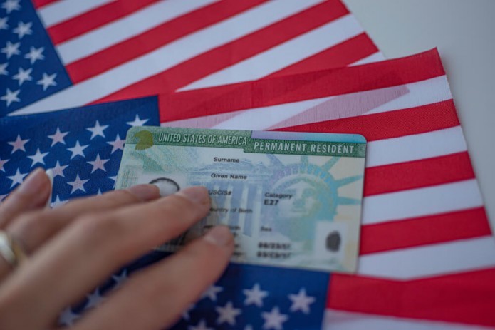 В Узбекистане стартовал прием заявок на Green Card