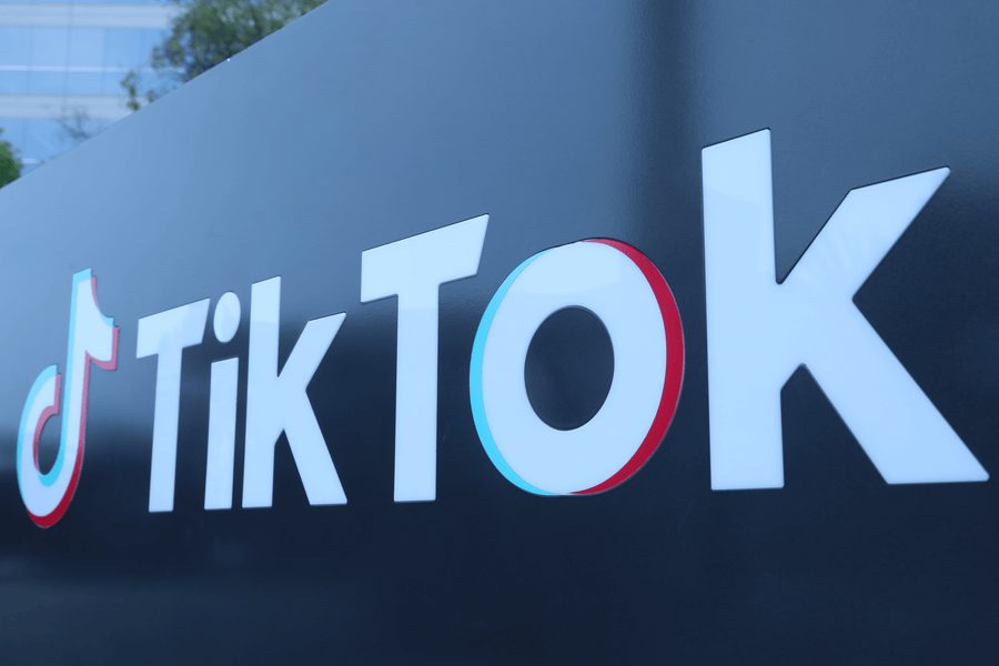 Заблокированный в Узбекистане TikTok встал на налоговый учет