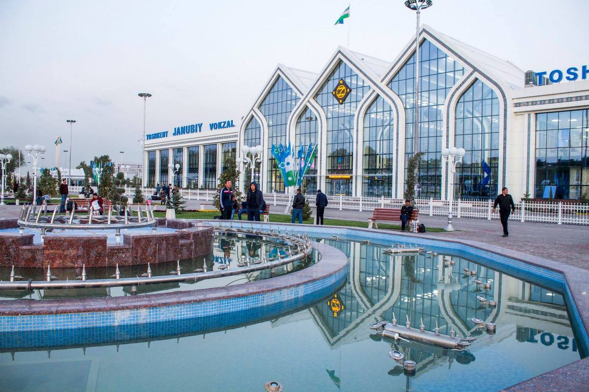 Правительство Узбекистана хочет открыть доступ к вокзалам для автомобилей