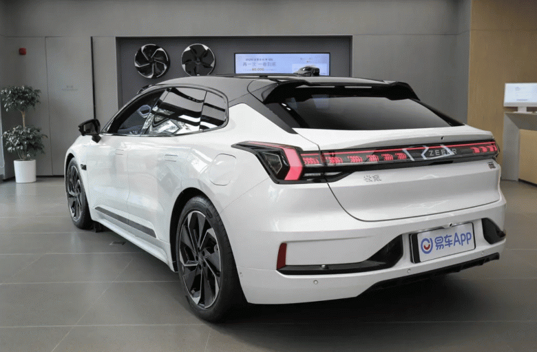 Фото: Geely