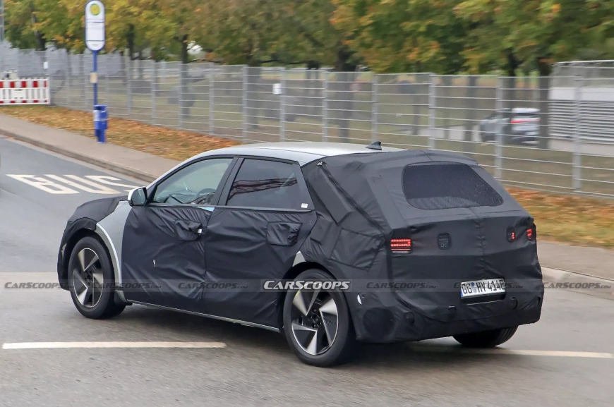 Фото: CarsCoops
