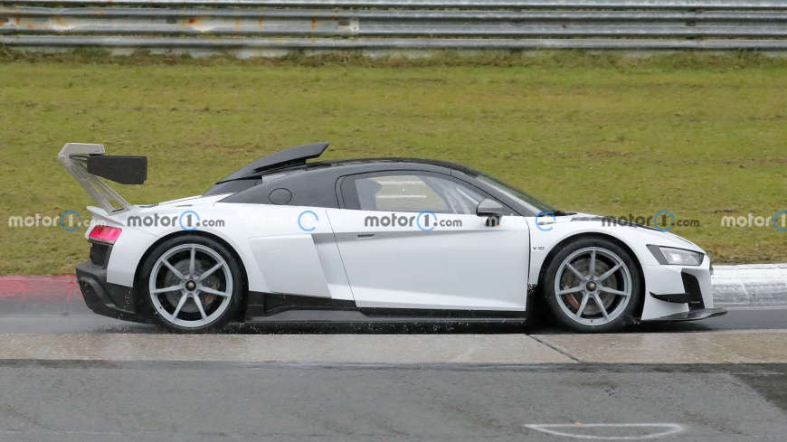Фото: Motor1.com