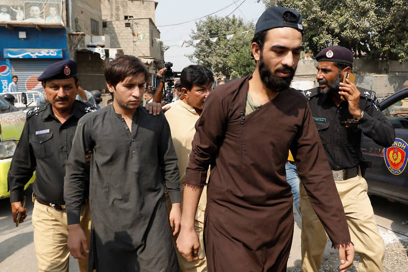 Власти Пакистана намерены выслать около 1 млн иммигрантов без документов