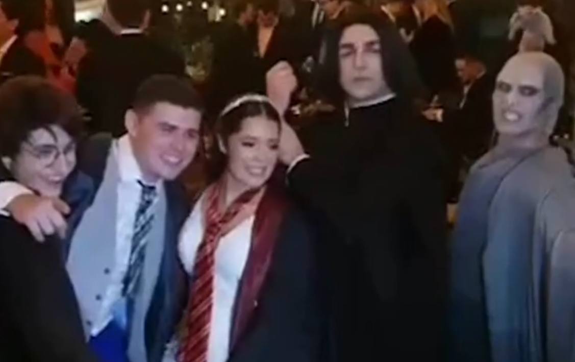 Молодожены устроили свадьбу в стиле «Гарри Поттера»