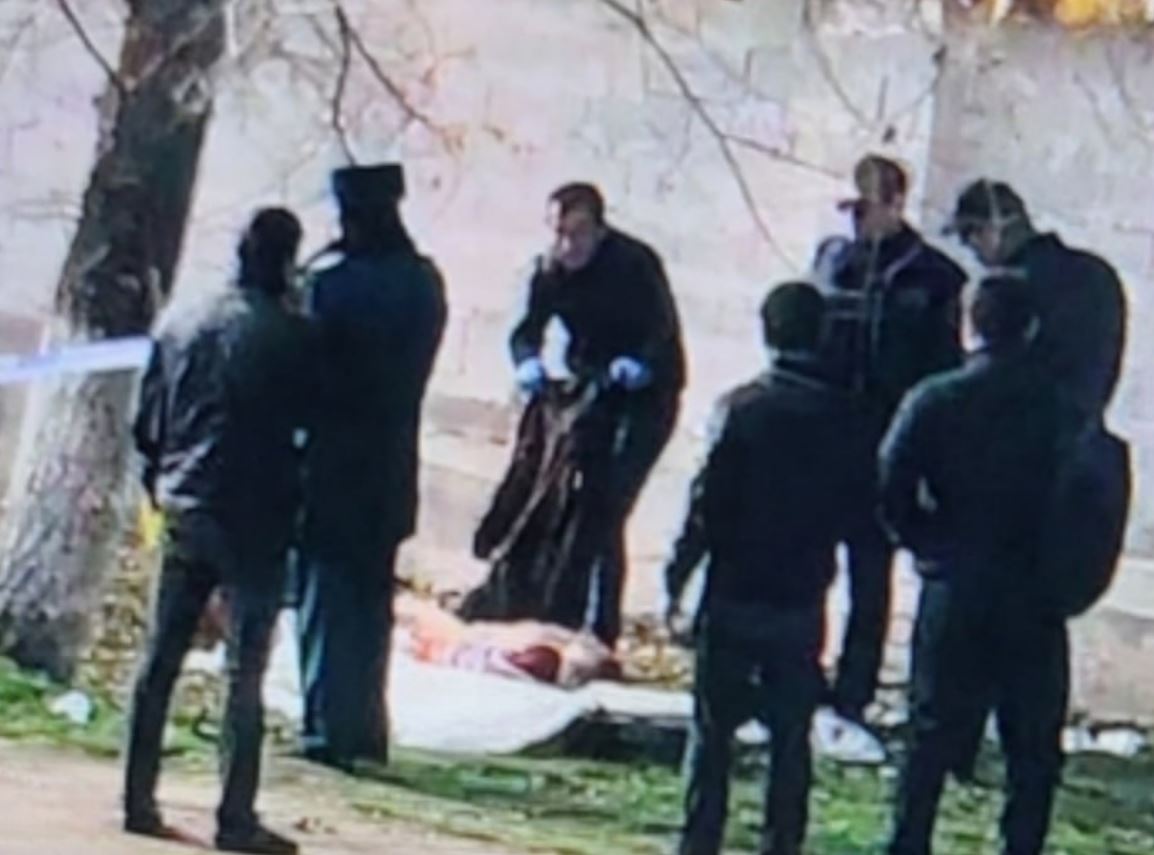 В Ташкенте на территории школы нашли мертвую женщину