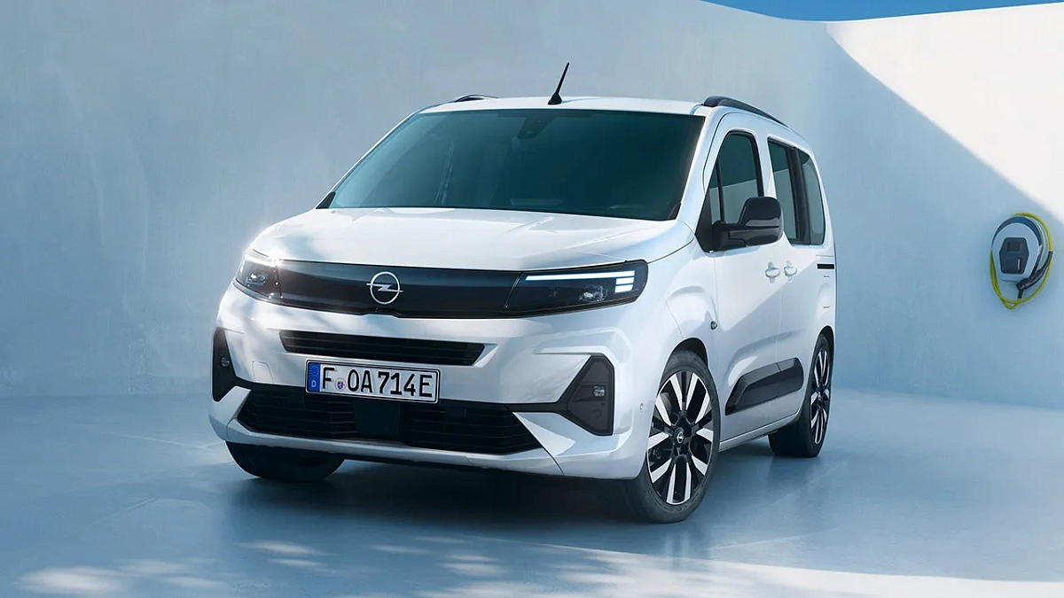Opel презентовал семиместный минивэн Combo Electric