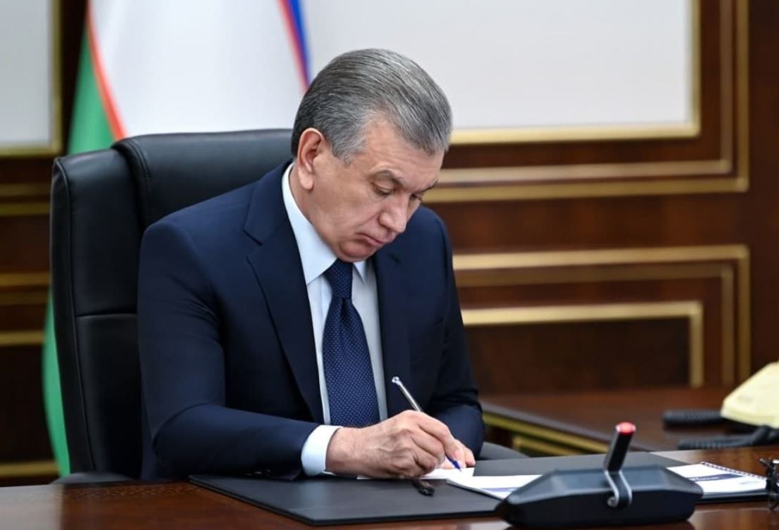 Шавкат Мирзиёев утвердил переход на смешанную избирательную систему