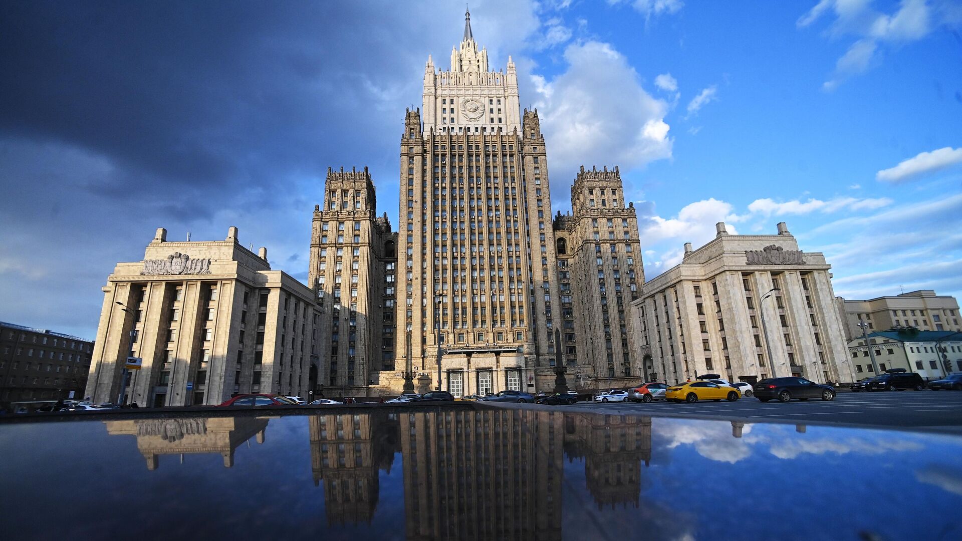 В МИД России отреагировали на заявление Прилепина об Узбекистане
