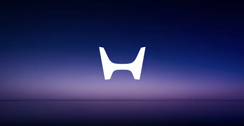 Honda впервые за 24 года изменила логотип