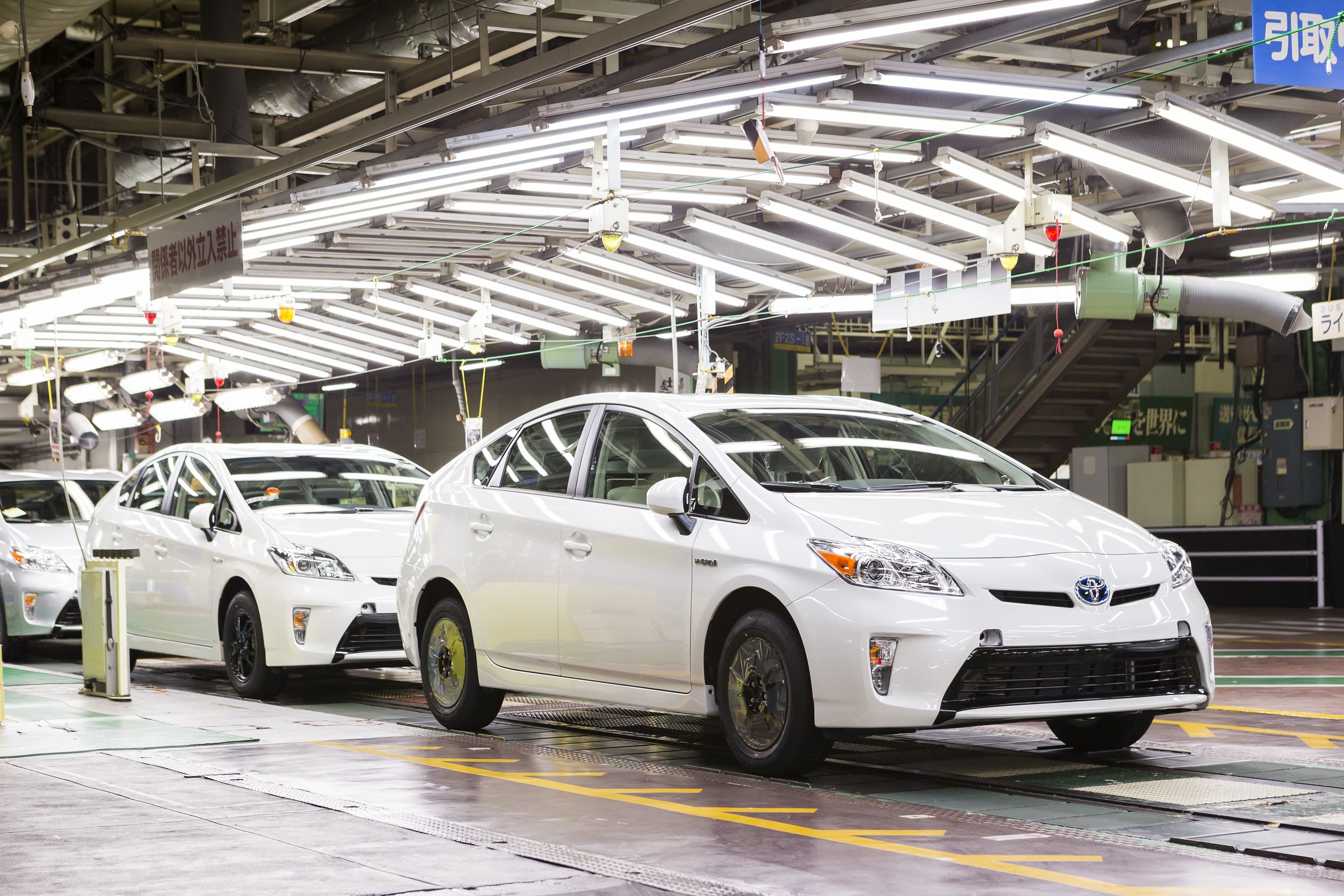 Toyota планирует выпустить свыше 10 млн автомобилей в этом году