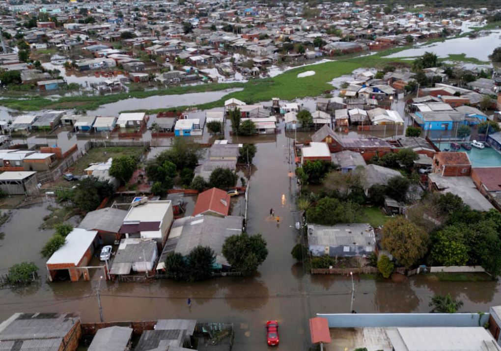 На Бразилию обрушился мощный циклон: более 1 млн человек остались без света