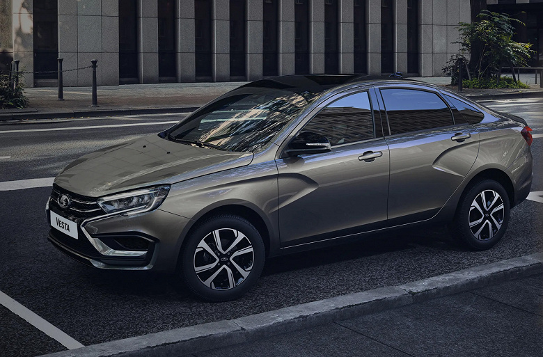 «АВТОВАЗ» начал производить фулловую LADA Vesta Techno