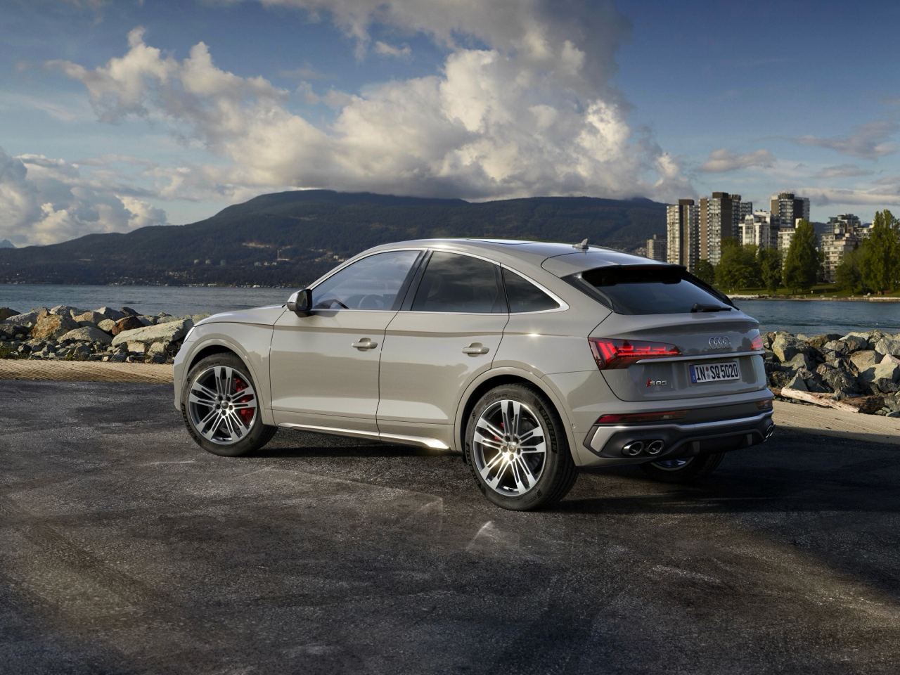 Audi Q5 - последние новости от команды Repost.uz