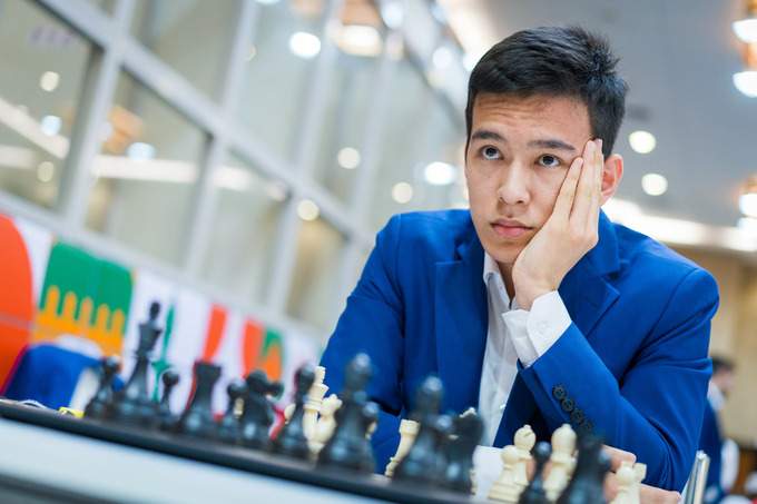 Нодирбек Абдусатторов поднялся в топ-15 лучших шахматистов мира