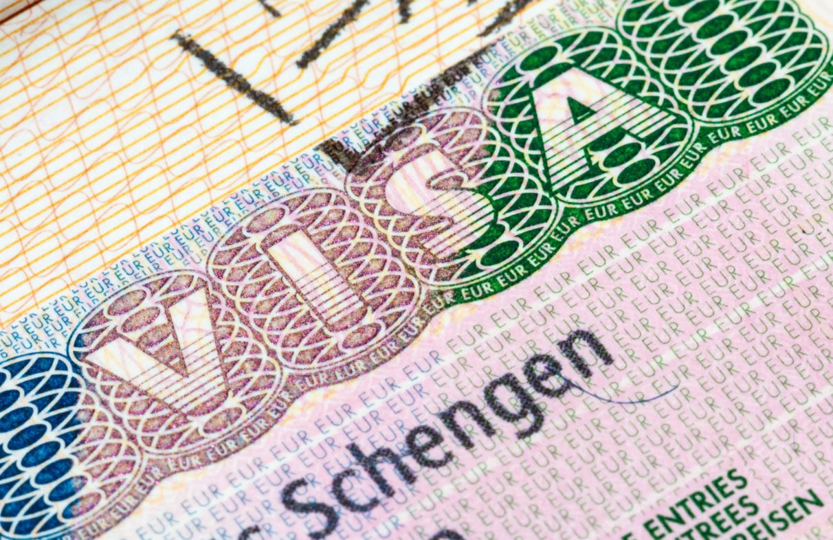 Шенгенская виза может подорожать — рассказываем, на сколько