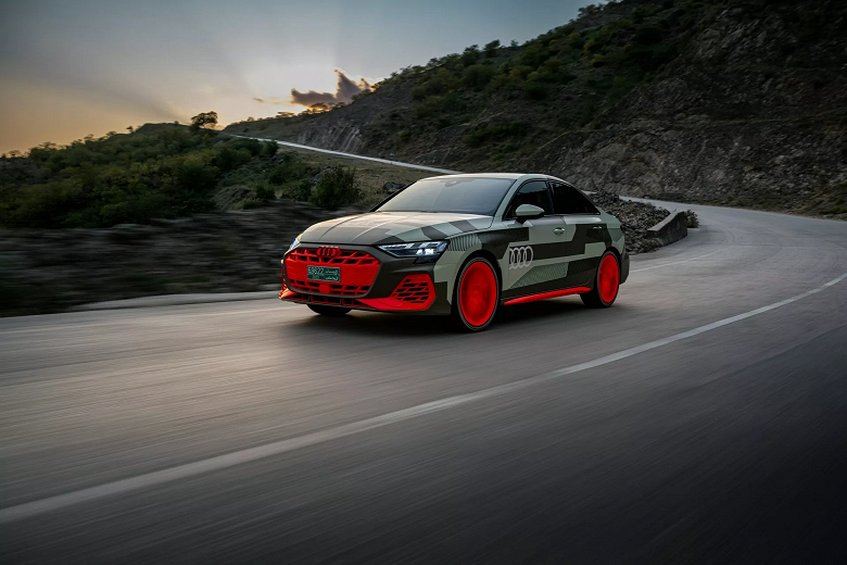 Audi показал первые фото модели S3
