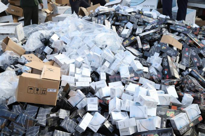 В Узбекистане уничтожили 2 млн пачек контрабандных сигарет