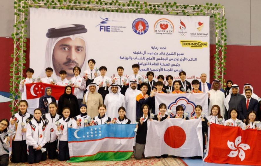 Узбекистан завершил молодежный ЧА по фехтованию с 13 медалями