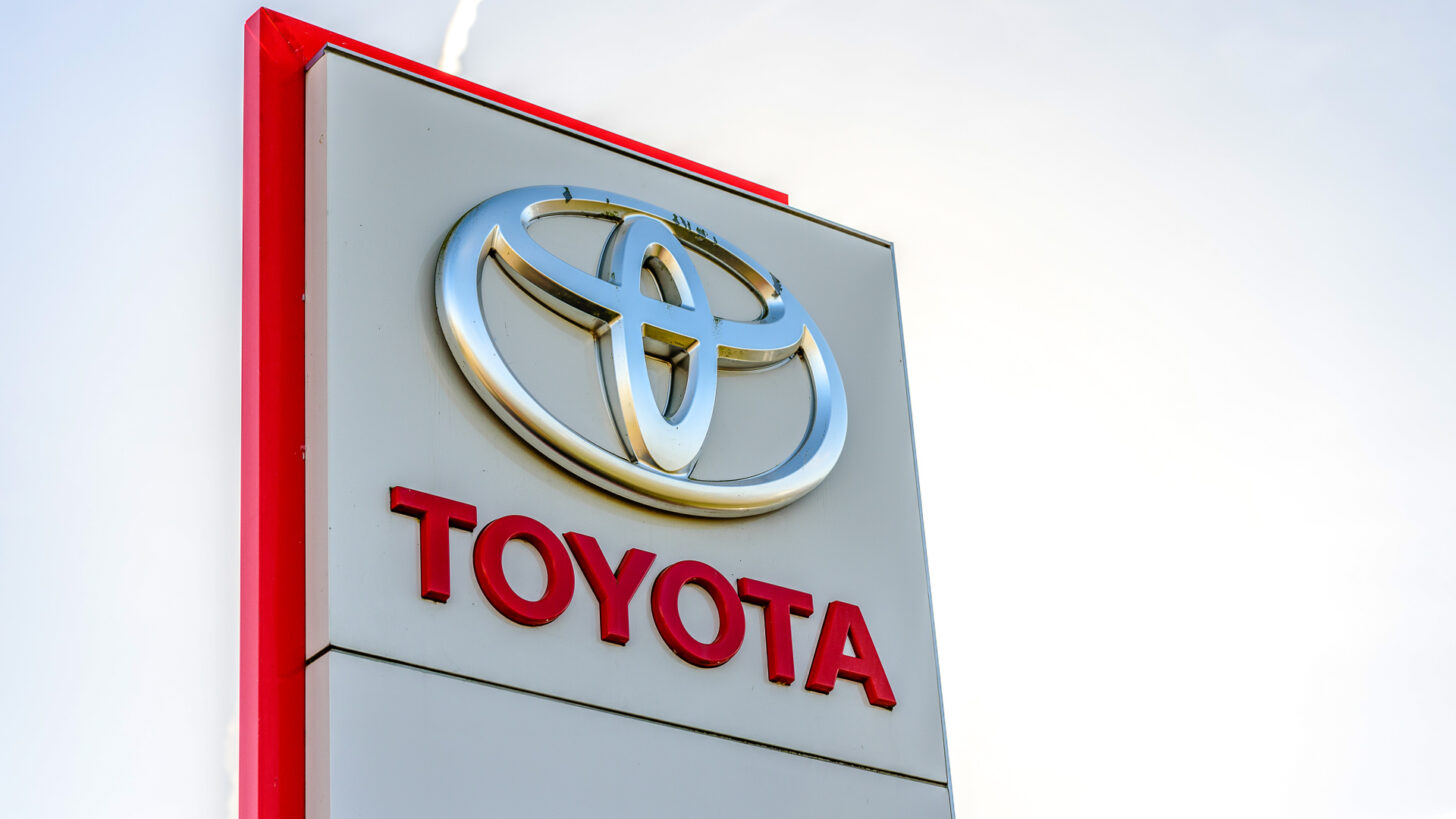 Toyota вывела из простоя все свои заводы в Японии