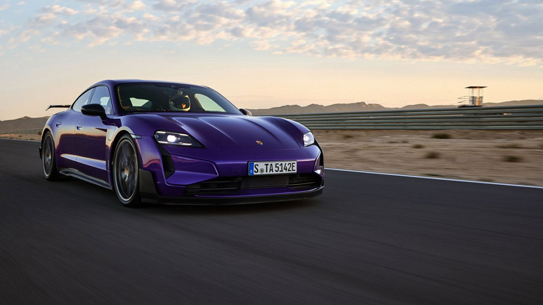 Porsche презентовал новейший Taycan Turbo GT, у которого более тысячи лошадиных сил