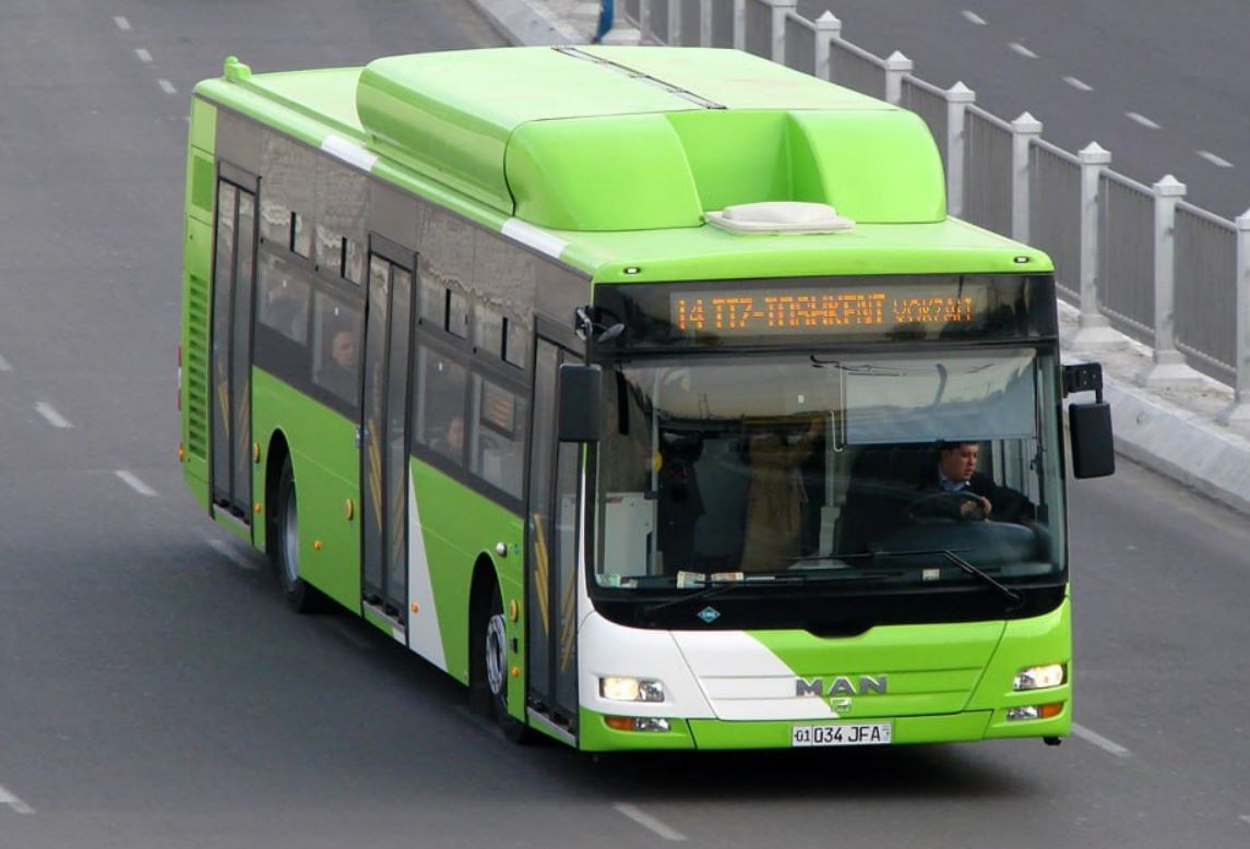 Вице-премьера Ачилбая Раматова попросили отчитаться за автобусы с газовыми баллонами