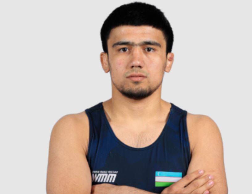 Борец Асомиддин Хасанов завоевал «бронзу» на ЧА
