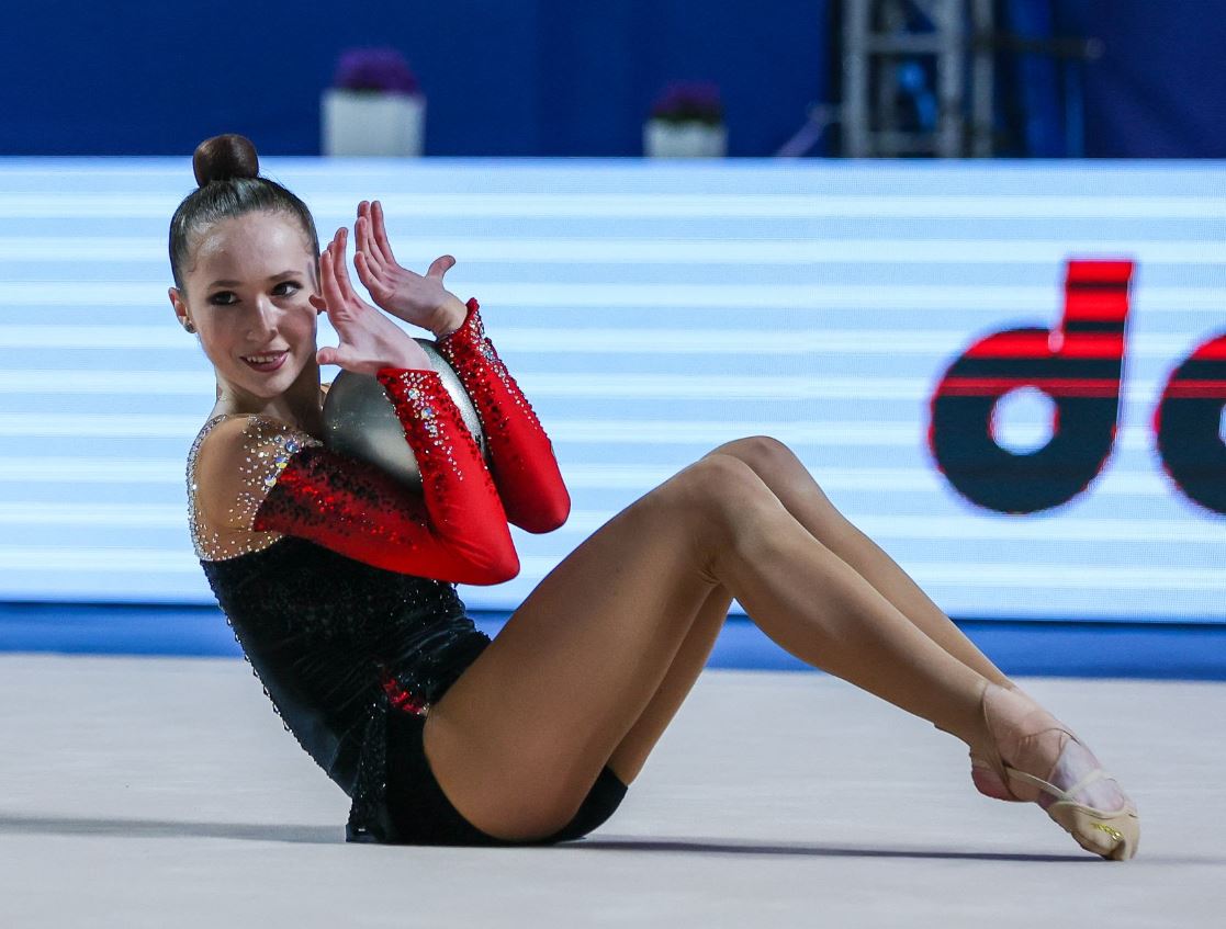Гимнастка Тахмина Икромова завоевала «серебро» на этапе Кубка мира