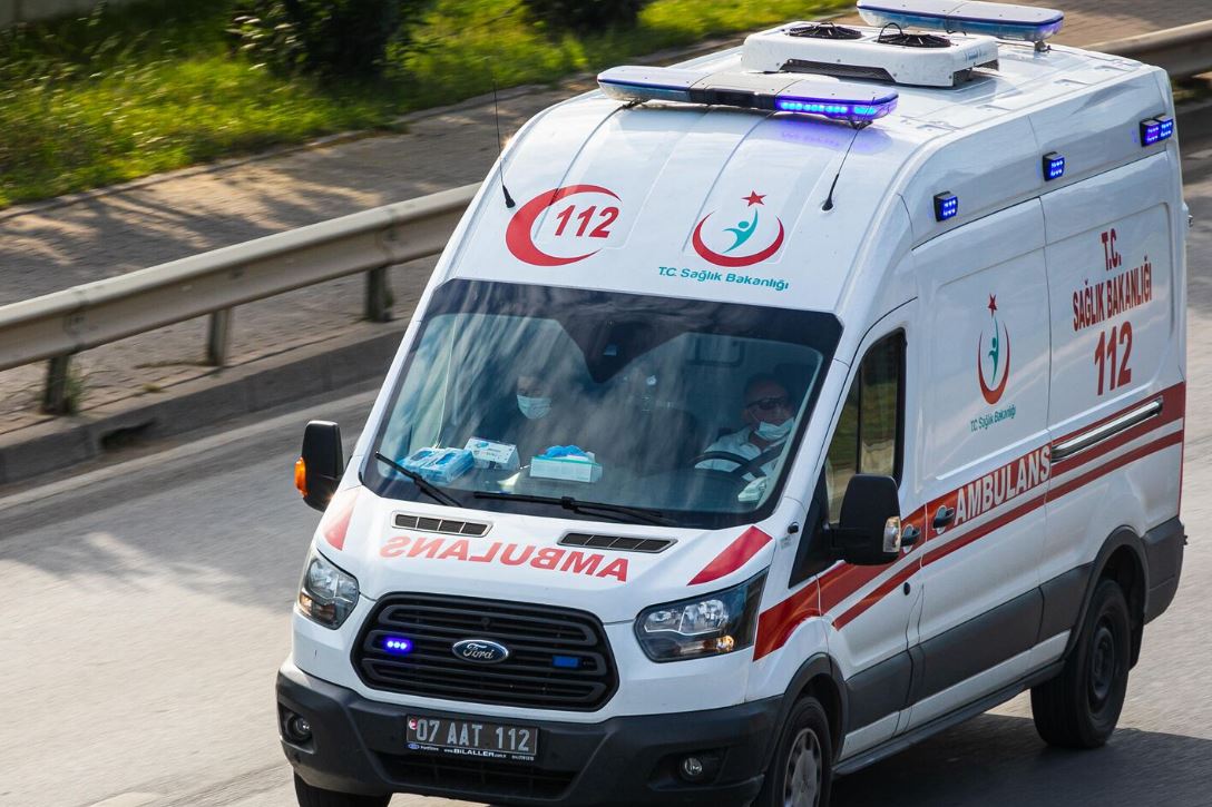 В Стамбуле скончался узбекистанец: мужчина упал с лестницы на работе
