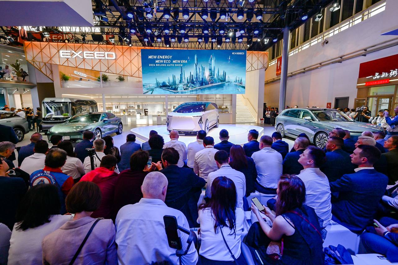 Компания EXEED презентовала двойную стратегию и раскрыла будущий план действий на Пекинском автосалоне 