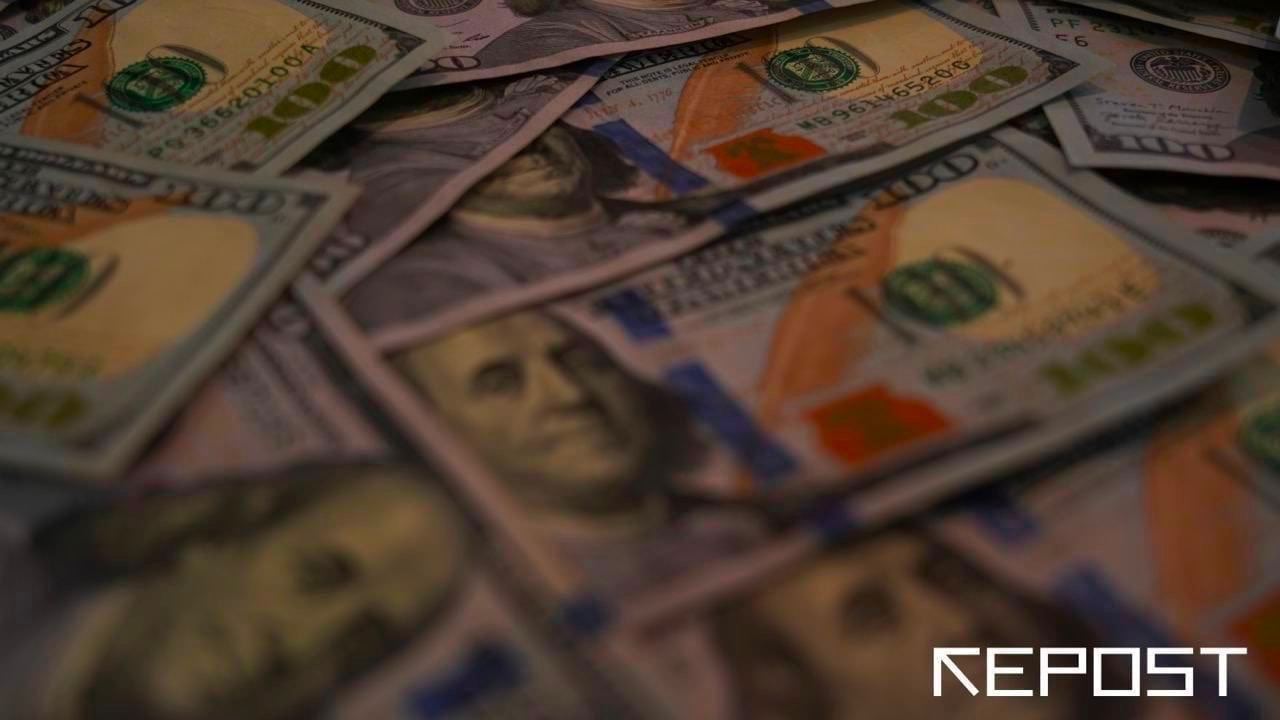 Курсы на 1 мая: доллар продолжает падать