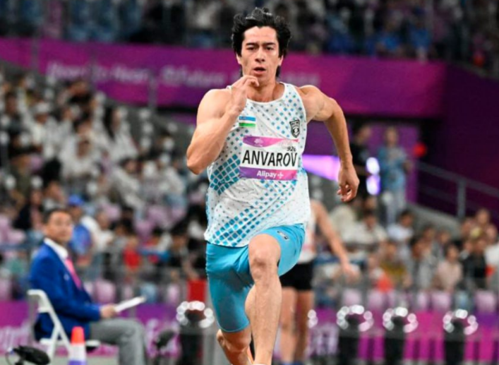Узбекский легкоатлет Анвар Анваров завоевал «серебро» на турнире в Чехии